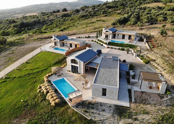 Villas Mandalos