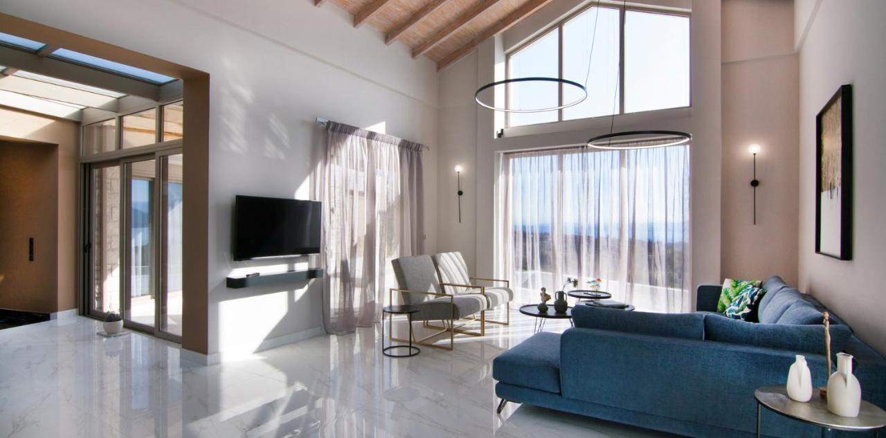 Villa Mandalos Palairos