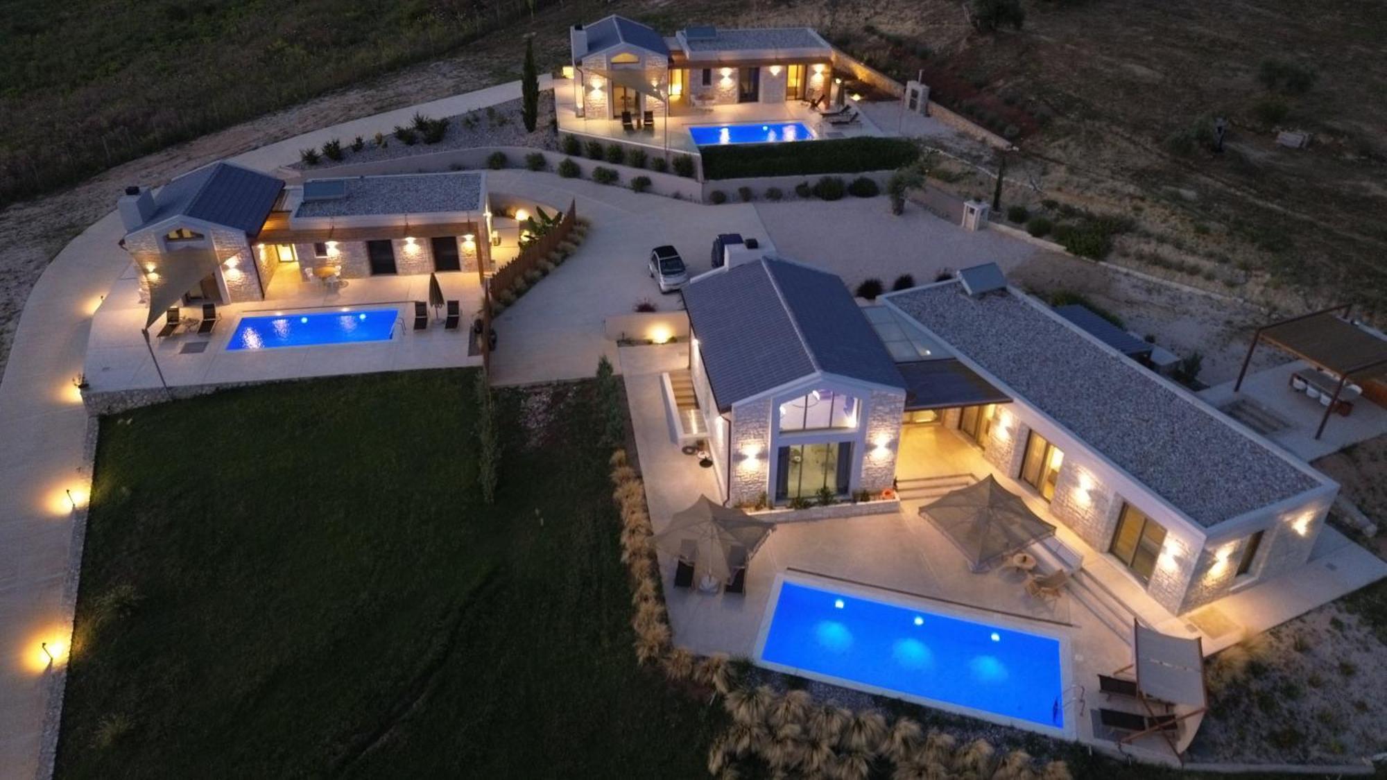 Villa Mandalos