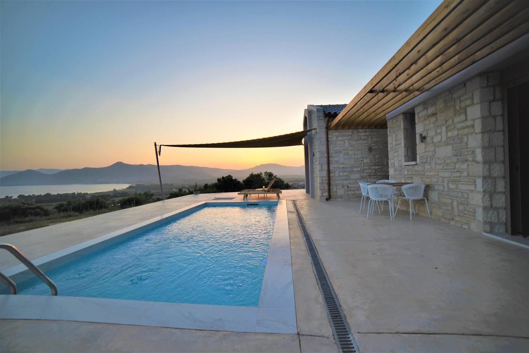 Villa Mandalos